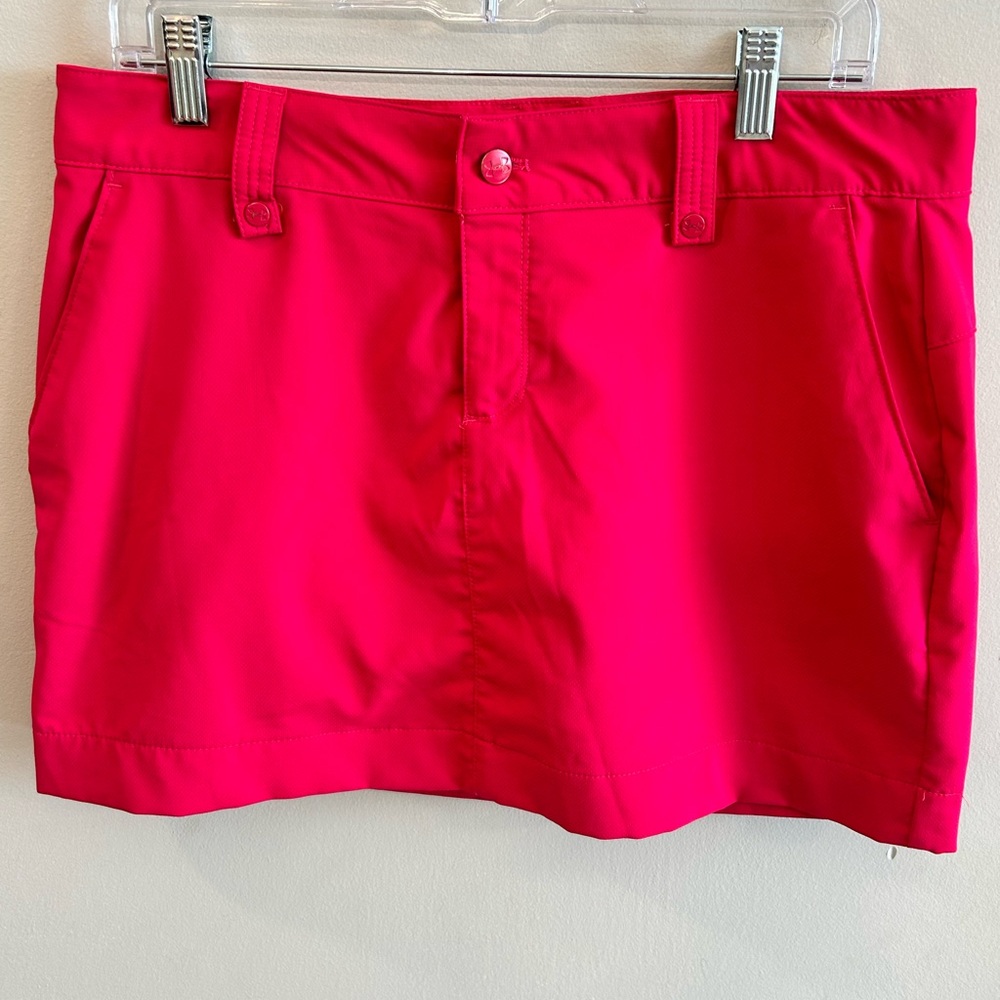 Under Armour women’s pink skort size 8